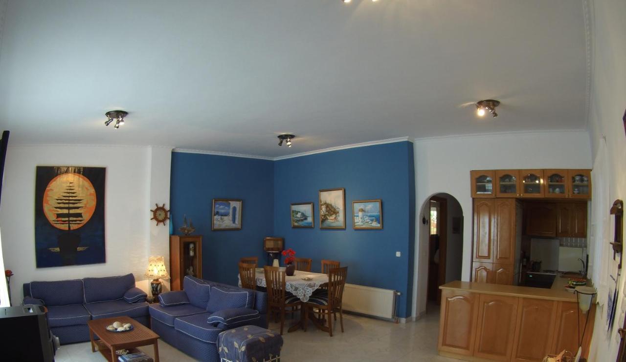 Blue & White Maisonette Over The Sea Near Sounio Sounion Exterior foto